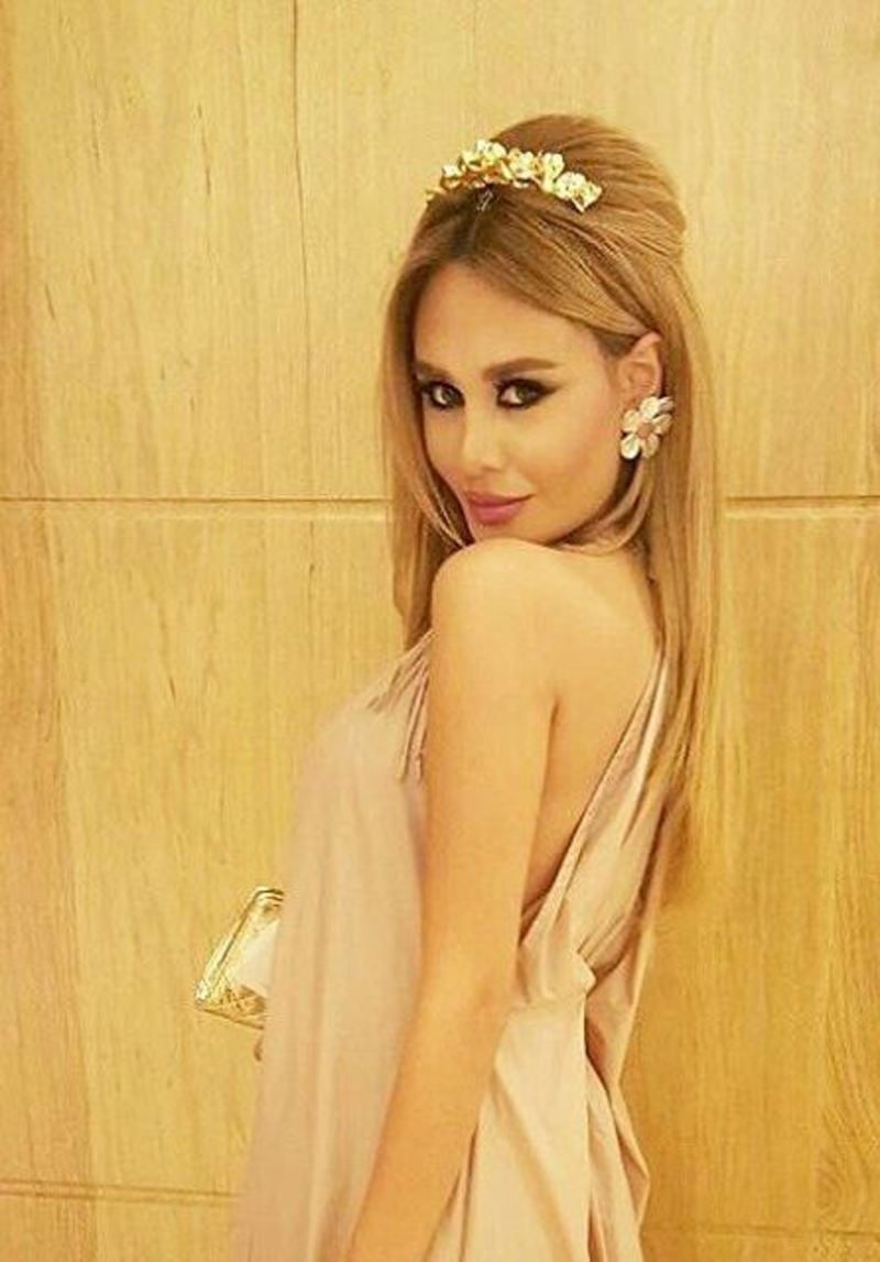 صور داليدا عياش تختار لون الـNude لإطلالاتها المسائية احصلي عليها